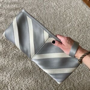 Large wristlet clutch, Harvey’s Seatbelt Bag, Silver and Ivory Chevron pattern